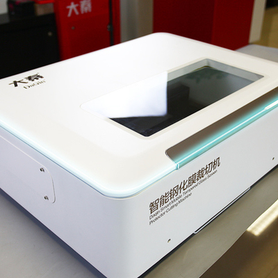 CO2 Laser Nano Pelindung Layar Kaca Tempered Mesin Pemotong Mati Untuk Ponsel