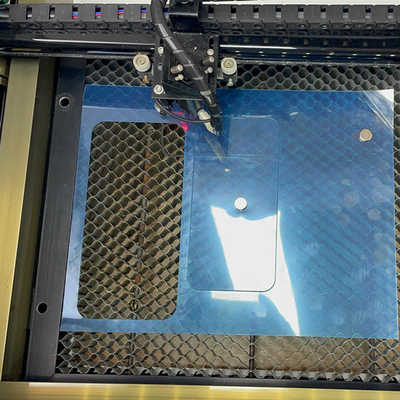 Pelindung Layar 9HD Penutup Belakang Ponsel Desain Stiker Mesin Pemotong Laser