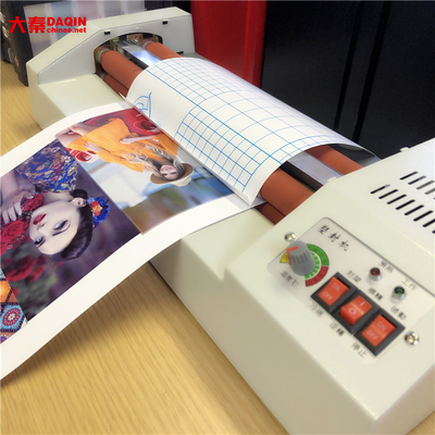 Fullbody Phone Skin Intelligent Film Cutting Plotter Mesin Die Cut Decal