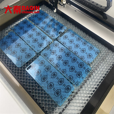 Perangkat Lunak Desain Profesional Dan Laser Cutter Untuk Perlindungan Layar Telepon Dan Telepon Kembali