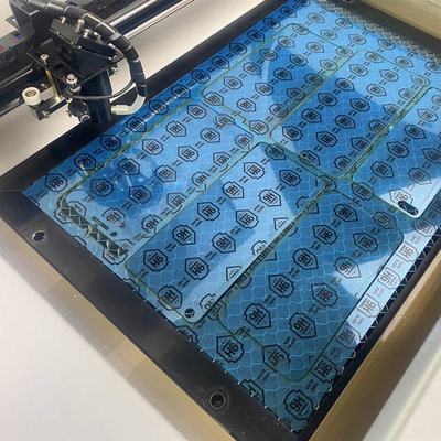 Daqin Mobile Tempered Glass Screen Protector Laser Cutting Machine Untuk Solusi Distributor Aksesoris Telepon