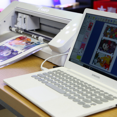 Daqin Custom CE Sticker Cutting Plotter Machine Software Pembuat Kulit