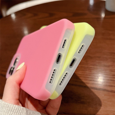 Ramah Kulit Jelly Liquid Cell Phone Silicone Case Dengan Lapisan Microfiber Lembut Untuk Iphone 15 Pro