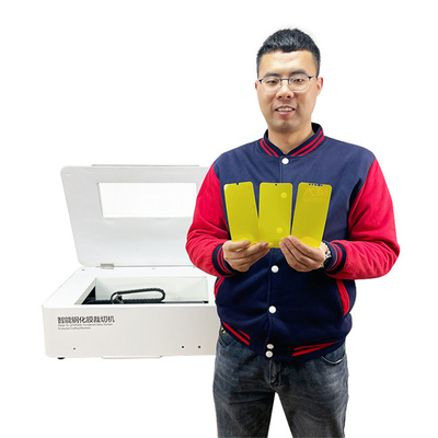 Nano dan Hydrogel Film CO2 Laser Cutter Machine Cutting Screen Protector dengan TPU Cutting Tube Components