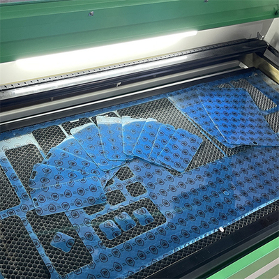 Daqin High Precision Laser Cutting Machine Untuk Pelindung Layar Seluler