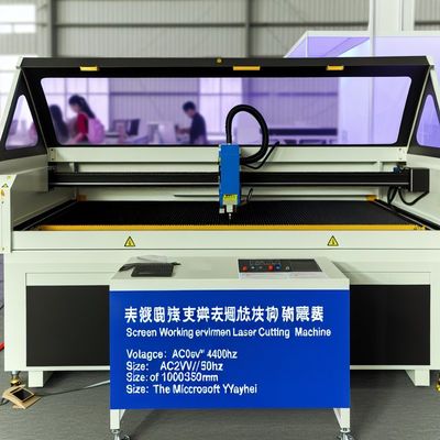 Lingkungan Kerja Dalam Ruang Pelindung Layar Mesin Pemotong Laser AC220V/50Hz Tegangan 1000*800*800mm Ukuran