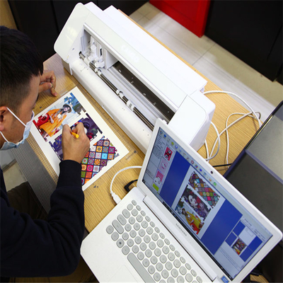 IPhone 12 Daqin Mobile Skin Cutter Kustom Profesional