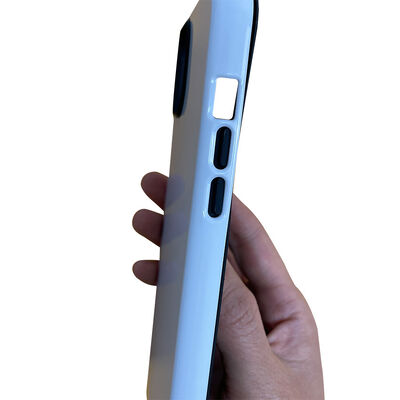 Mesin Pencetakan Sublimasi 3D Ideal untuk memproduksi casing telepon yang disesuaikan dengan permukaan kosong sublimasi putih terang